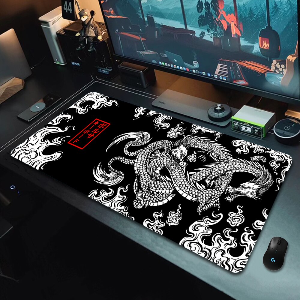 Desk Setup Japan - Nhật Bản rồng lớn chơi game