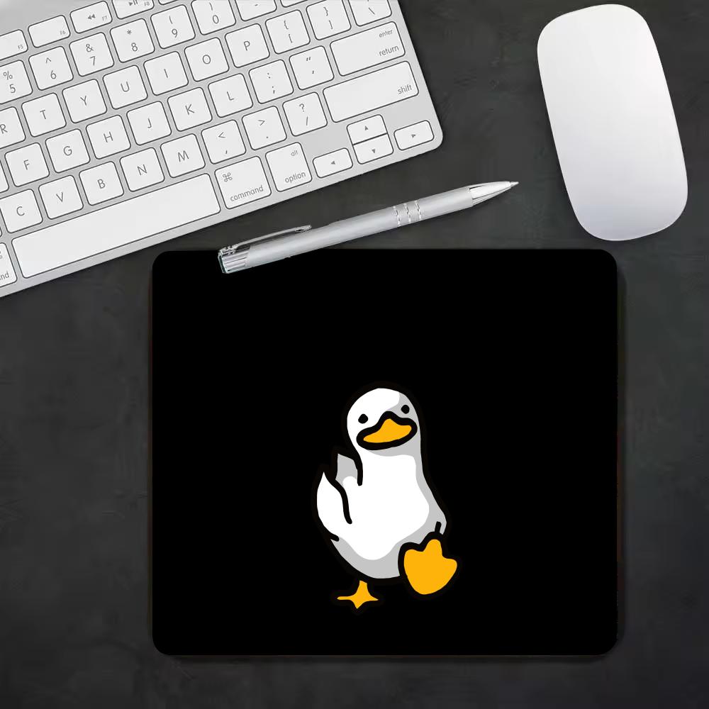 Cute White Goose  Pattern Smal - đánh giá và giá Desk Setup White