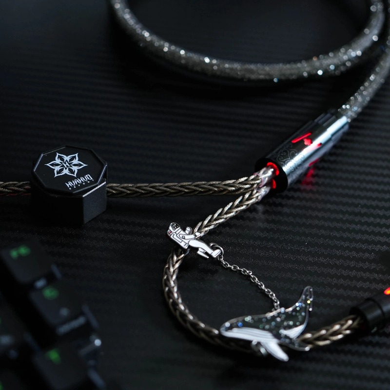 Huahuo Pro 8K Magnetic Axis Ke - đánh giá và giá Desk Setup Accessories