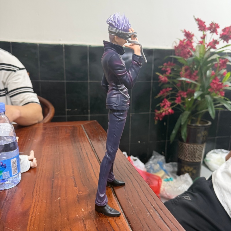 Jujutsu Kaisen Satoru Gojo GK  - đánh giá và giá Desk Setup Anime